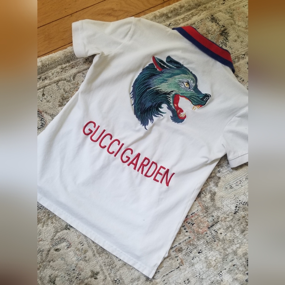 Gucci White Tee with Embroidered Wolf and Red Text